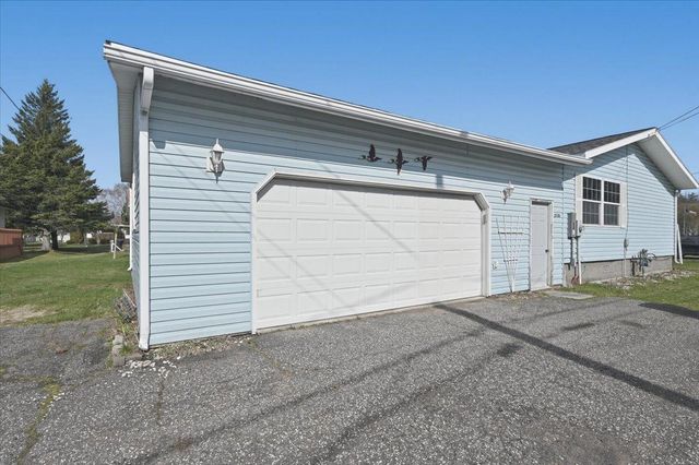 2520 N 17th Street, Superior, WI 54880