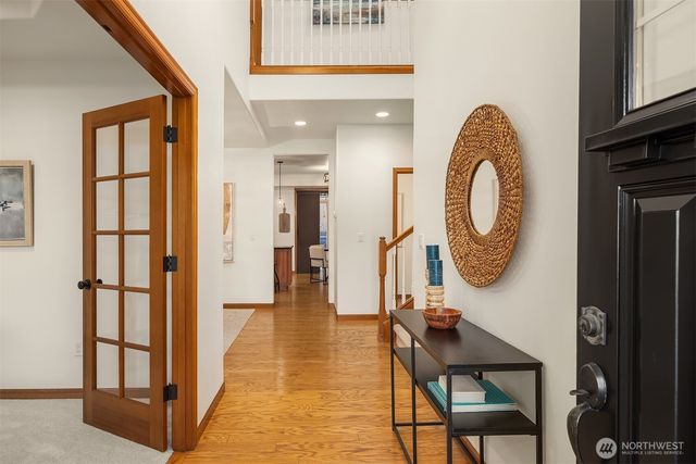 4727 245th Lane SE, Sammamish, WA 98074