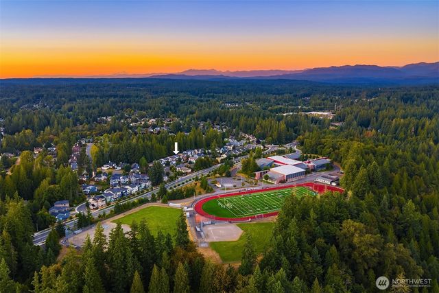 4727 245th Lane SE, Sammamish, WA 98074