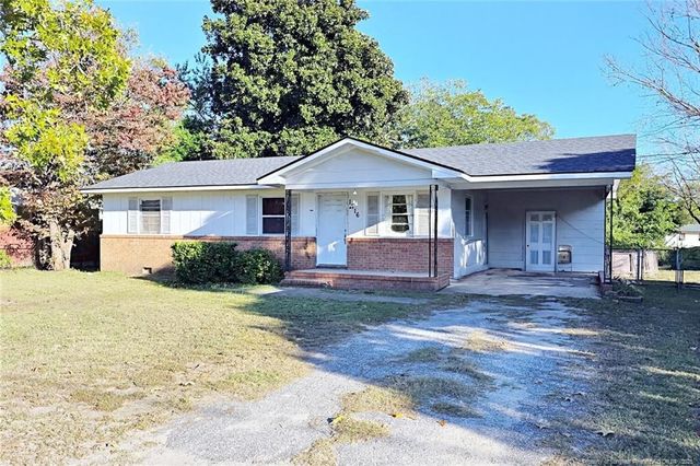 1716 Shaw Road, Fayetteville, NC 28311