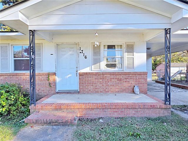 1716 Shaw Road, Fayetteville, NC 28311