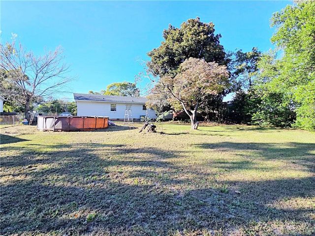 1716 Shaw Road, Fayetteville, NC 28311