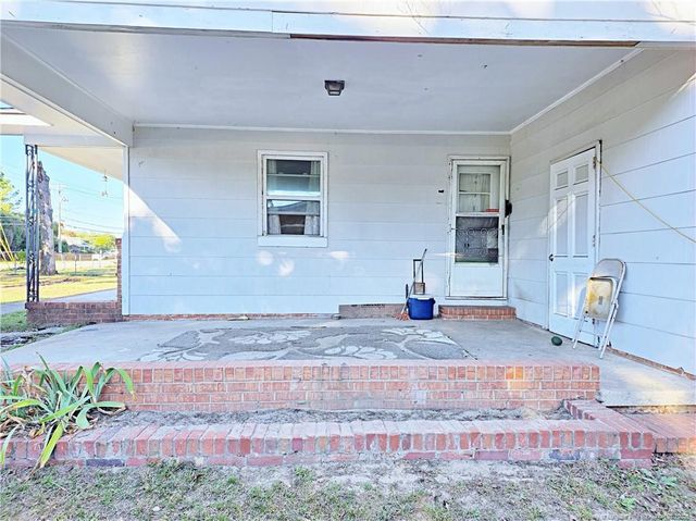 1716 Shaw Road, Fayetteville, NC 28311