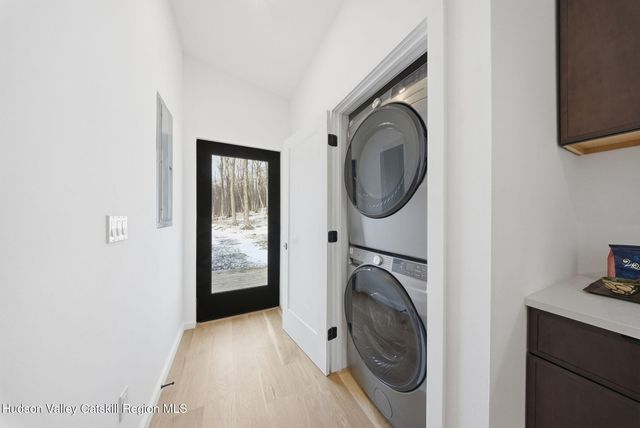 84 Skyline Drive, Neversink, NY 12765