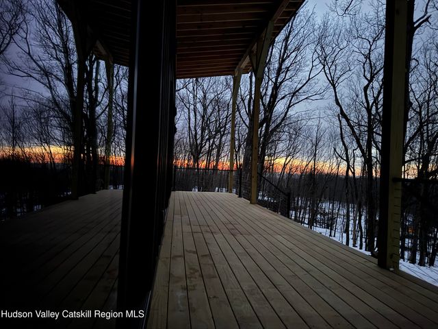 84 Skyline Drive, Neversink, NY 12765