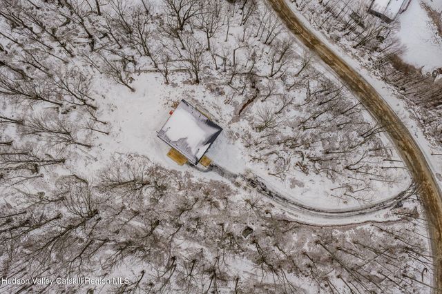 84 Skyline Drive, Neversink, NY 12765