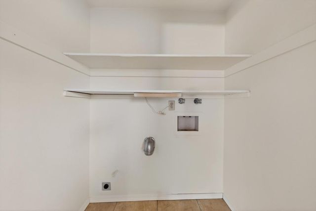 9500 Dona Marguerita Avenue NE, Albuquerque, NM 87111