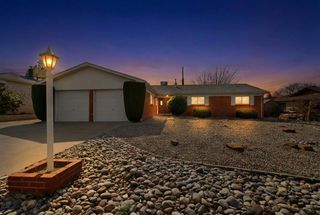 9500 Dona Marguerita Avenue NE, Albuquerque, NM 87111