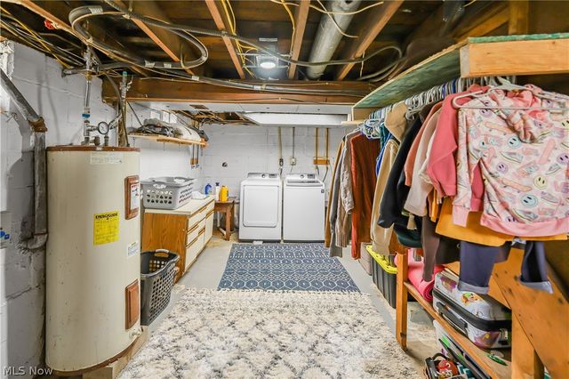 3456 Phalanx Mills Herner Road, Southington, OH 44470