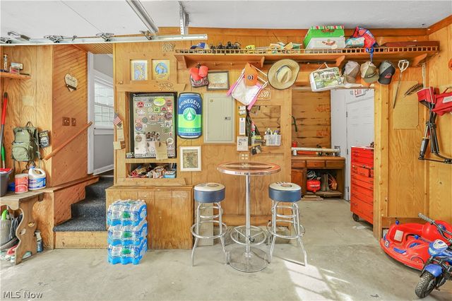 3456 Phalanx Mills Herner Road, Southington, OH 44470