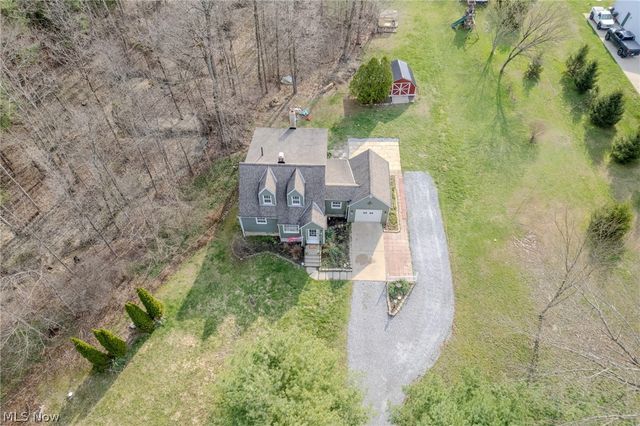 3456 Phalanx Mills Herner Road, Southington, OH 44470