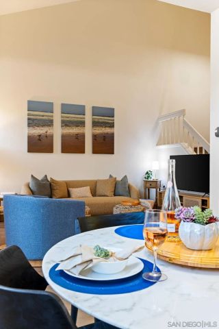 3876 Creststone, San Diego, CA 92130