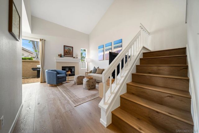 3876 Creststone, San Diego, CA 92130