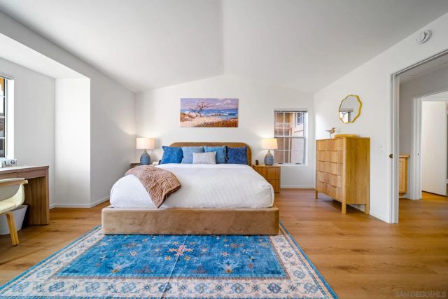 3876 Creststone, San Diego, CA 92130