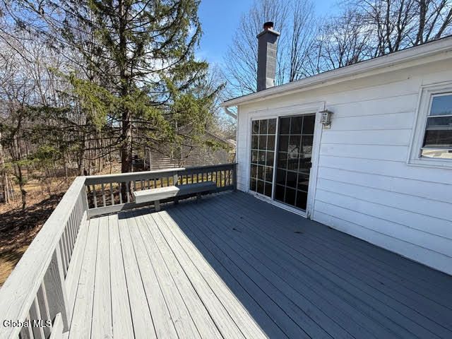 8 Orenda Spring Drive, Saratoga Springs, NY 12866