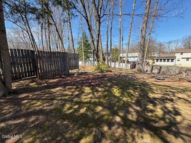 8 Orenda Spring Drive, Saratoga Springs, NY 12866