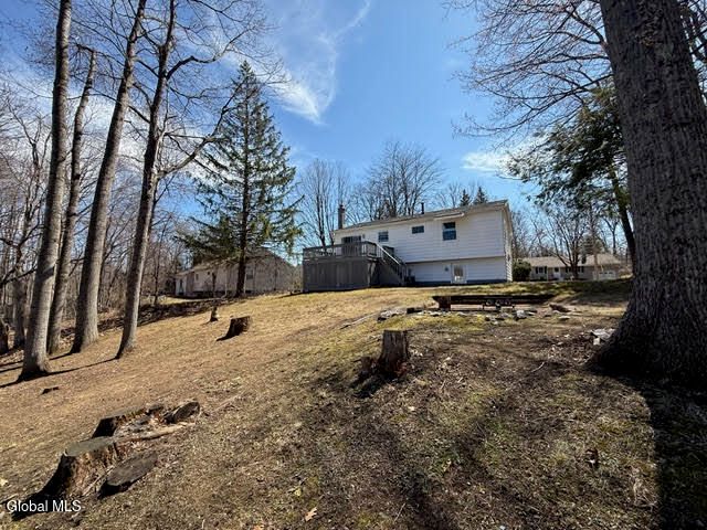 8 Orenda Spring Drive, Saratoga Springs, NY 12866