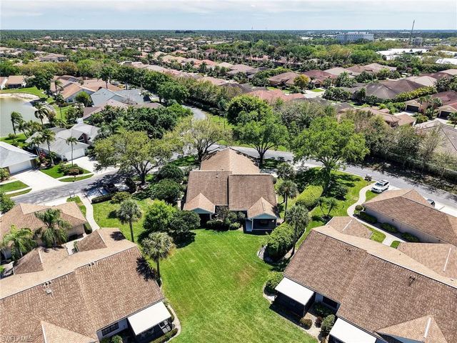 6658 Tannin LN A, Naples, FL 34109