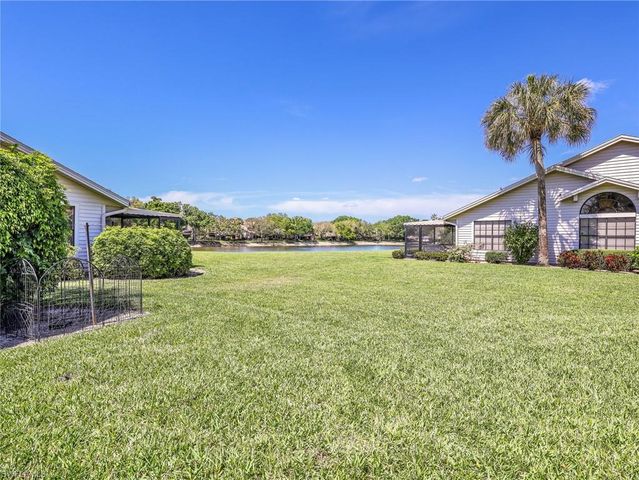 6658 Tannin LN A, Naples, FL 34109