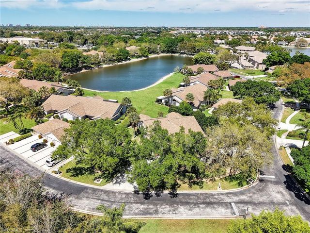 6658 Tannin LN A, Naples, FL 34109