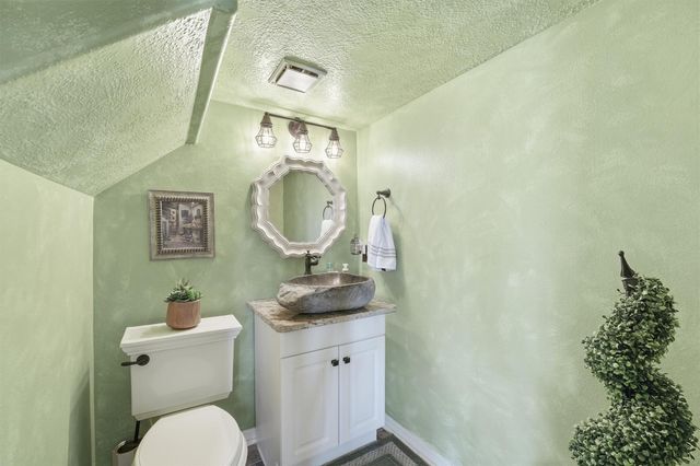 19103 Olympic Circle, Humble, TX 77346