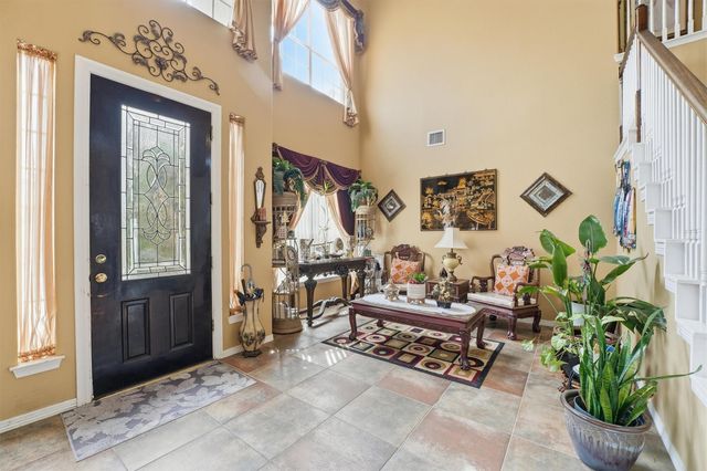 19103 Olympic Circle, Humble, TX 77346