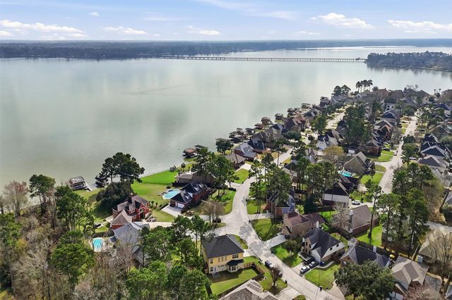 19103 Olympic Circle, Humble, TX 77346