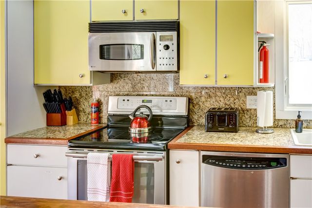 1888 County Highway 8, Roxbury, NY 12421