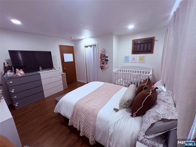 344 Valley Brook Avenue 1, Lyndhurst, NJ 07071