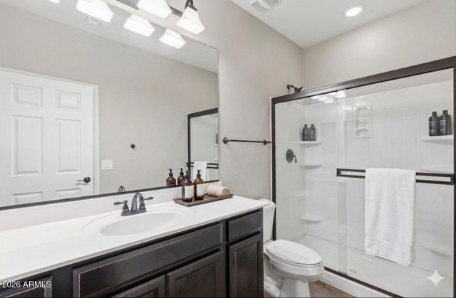 18624 W MOUNTAIN VIEW Road, Waddell, AZ 85355