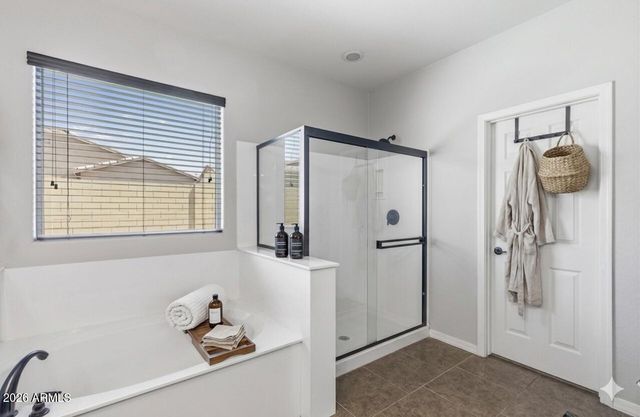 18624 W MOUNTAIN VIEW Road, Waddell, AZ 85355