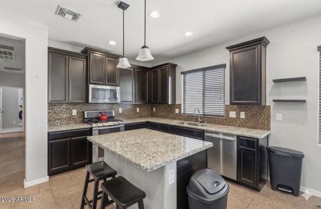 18624 W MOUNTAIN VIEW Road, Waddell, AZ 85355