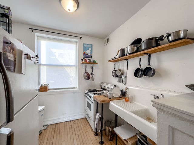 2019 N Humboldt Boulevard 1E, Chicago, IL 60647