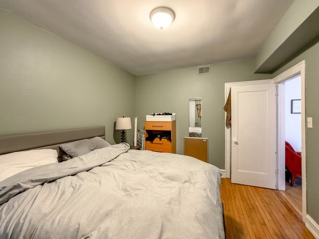 2019 N Humboldt Boulevard 1E, Chicago, IL 60647