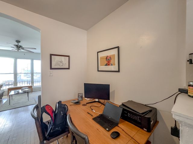 2019 N Humboldt Boulevard 1E, Chicago, IL 60647