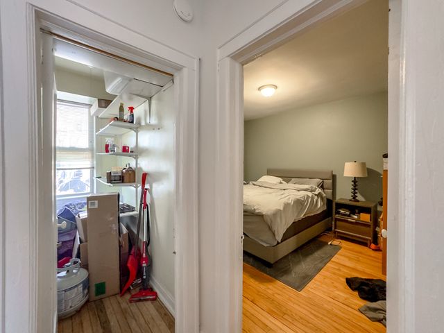 2019 N Humboldt Boulevard 1E, Chicago, IL 60647