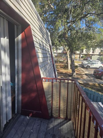 210 Pelham Road 201C, Fort Walton Beach, FL 32547