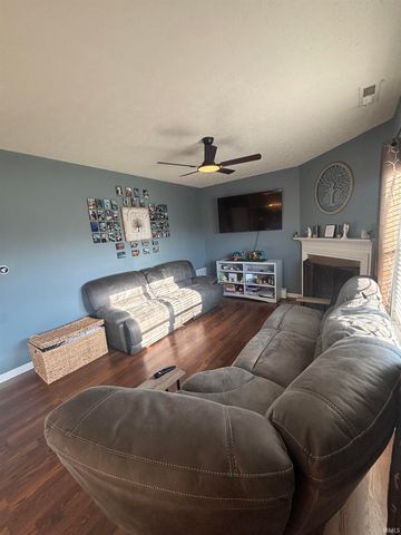 4640 carador Lane, Lafayette, IN 47909
