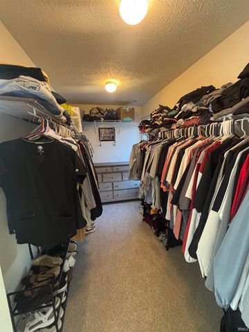 4640 carador Lane, Lafayette, IN 47909