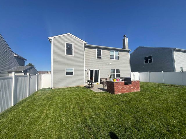 4640 carador Lane, Lafayette, IN 47909