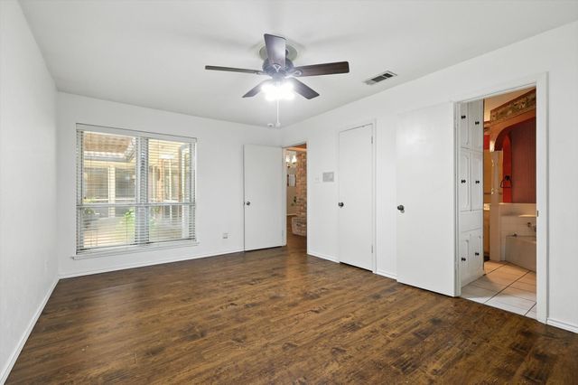 1204 Edgecliff Drive, Bedford, TX 76022