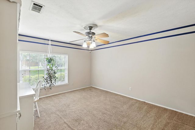 1204 Edgecliff Drive, Bedford, TX 76022
