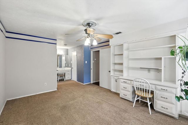 1204 Edgecliff Drive, Bedford, TX 76022