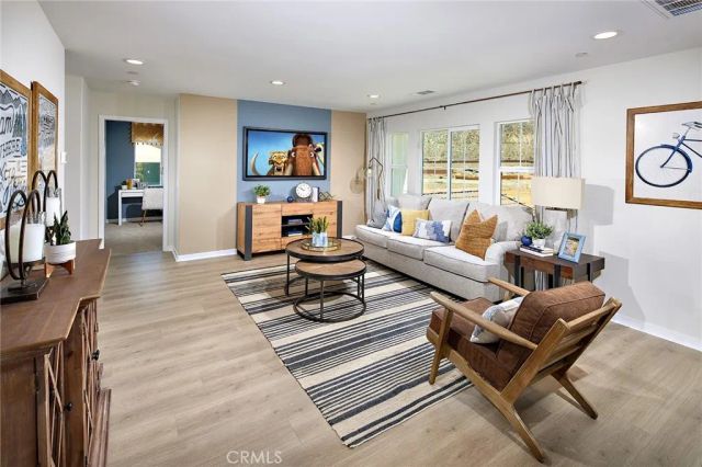 7930 Portofino Street, Highland, CA 92346