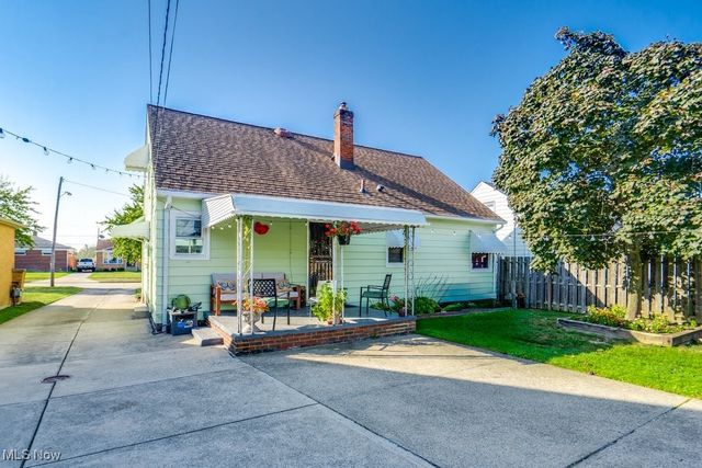 179 Willard Avenue, Bedford, OH 44146