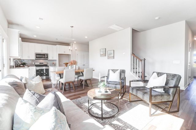 3086 Macaron Court Court, Ravenel, SC 29470