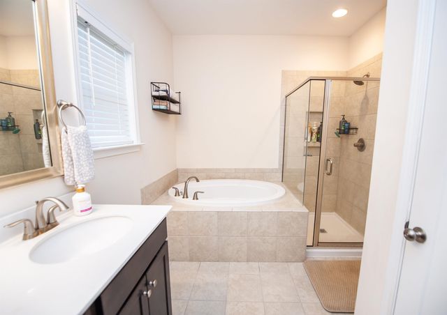 606 Big Oak Court, Inman, SC 29349