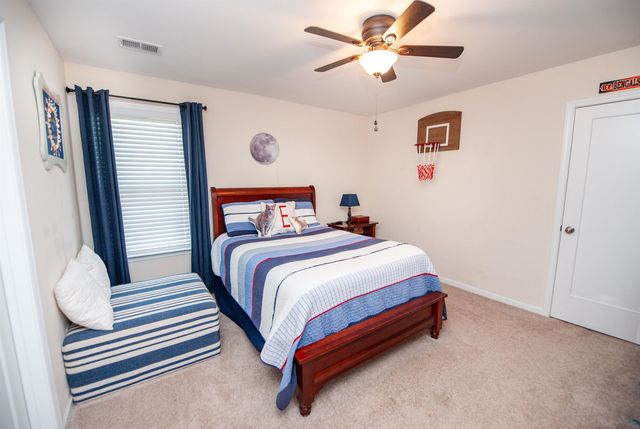 606 Big Oak Court, Inman, SC 29349