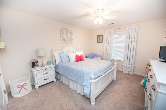 606 Big Oak Court, Inman, SC 29349