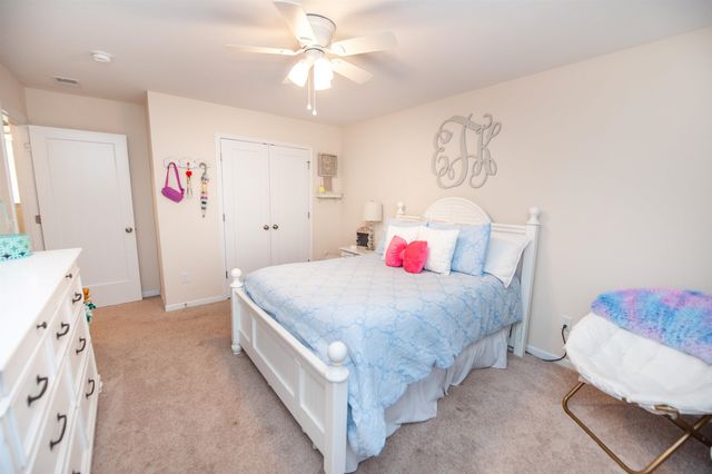 606 Big Oak Court, Inman, SC 29349